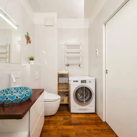 Solaris Voyage By Bookinghost Apartment Warsaw