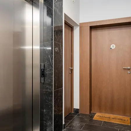 Solaris Voyage By Bookinghost Apartment *